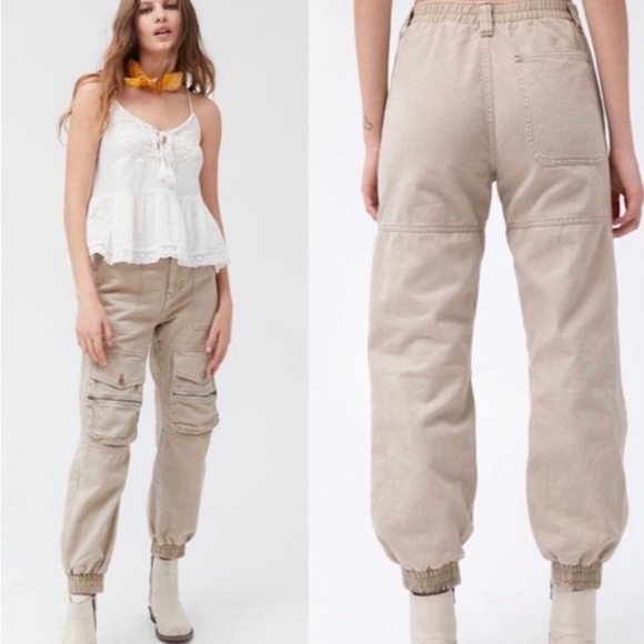 BDG Urban Outfitters Denim Joggers High Waist  Margot Cargos size 24 - Picture 1 of 9